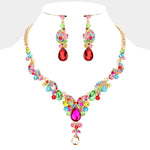 Teardrop Accented Necklace Set